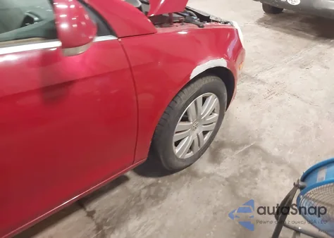 2008 Volkswagen Eos Komfort/Turbo z USA, uszkodzony, nr VIN WVWAA71F48V004001